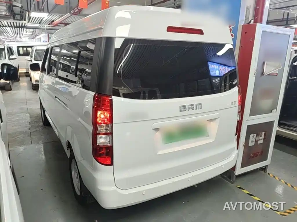 SRM Xinyuan Good Luck 2025 Voyage Edition BYD 42.3kWh 305km 6-seater — фото 4