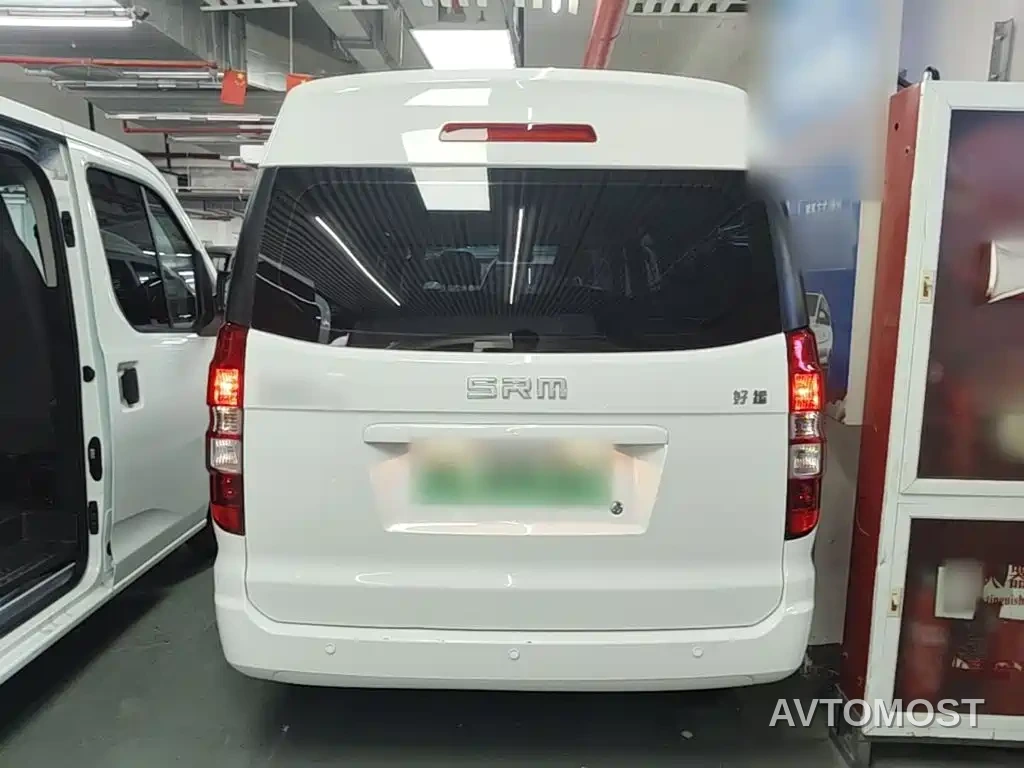 SRM Xinyuan Good Luck 2025 Voyage Edition BYD 42.3kWh 305km 6-seater — фото 5