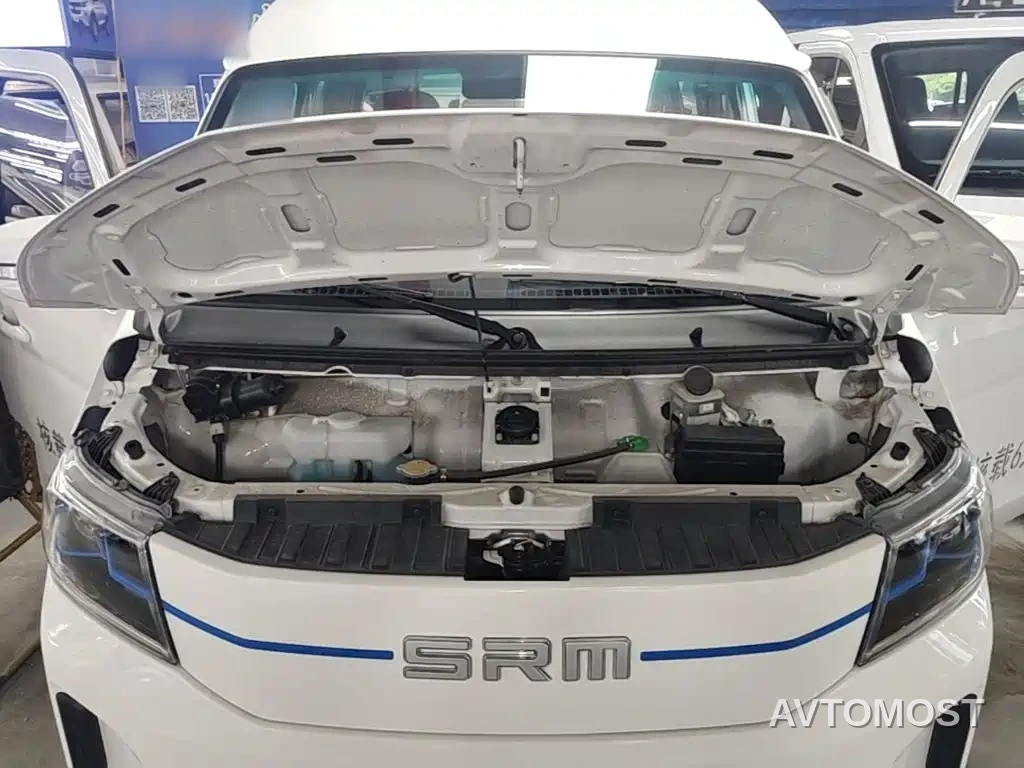 SRM Xinyuan Good Luck 2025 Voyage Edition BYD 42.3kWh 305km 6-seater — фото 15