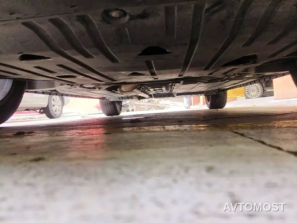 Lynk & Co 02 New Energy 2021 1.5T PHEV Pro — фото 10