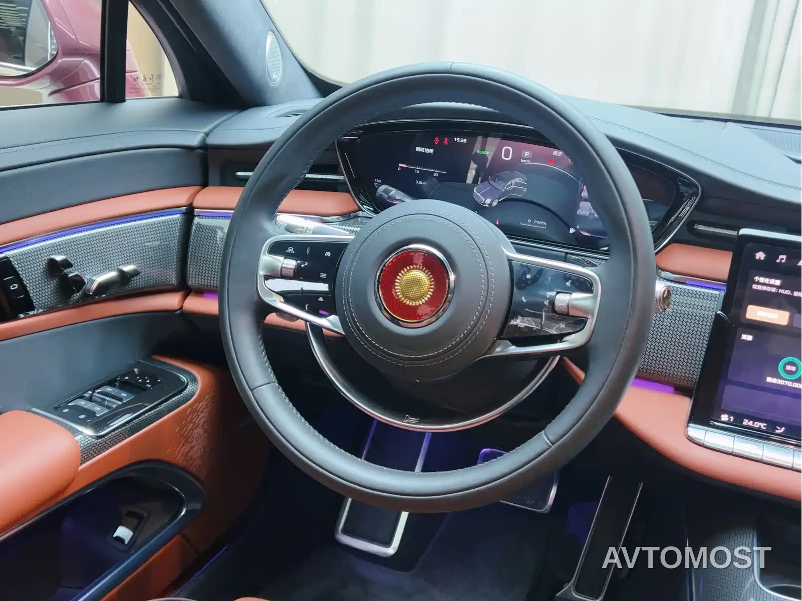 Hongqi Guoya 2024 4.0T V8 Version — фото 8