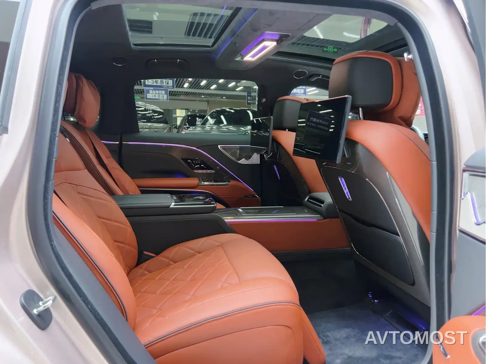 Hongqi Guoya 2024 4.0T V8 Version — фото 17
