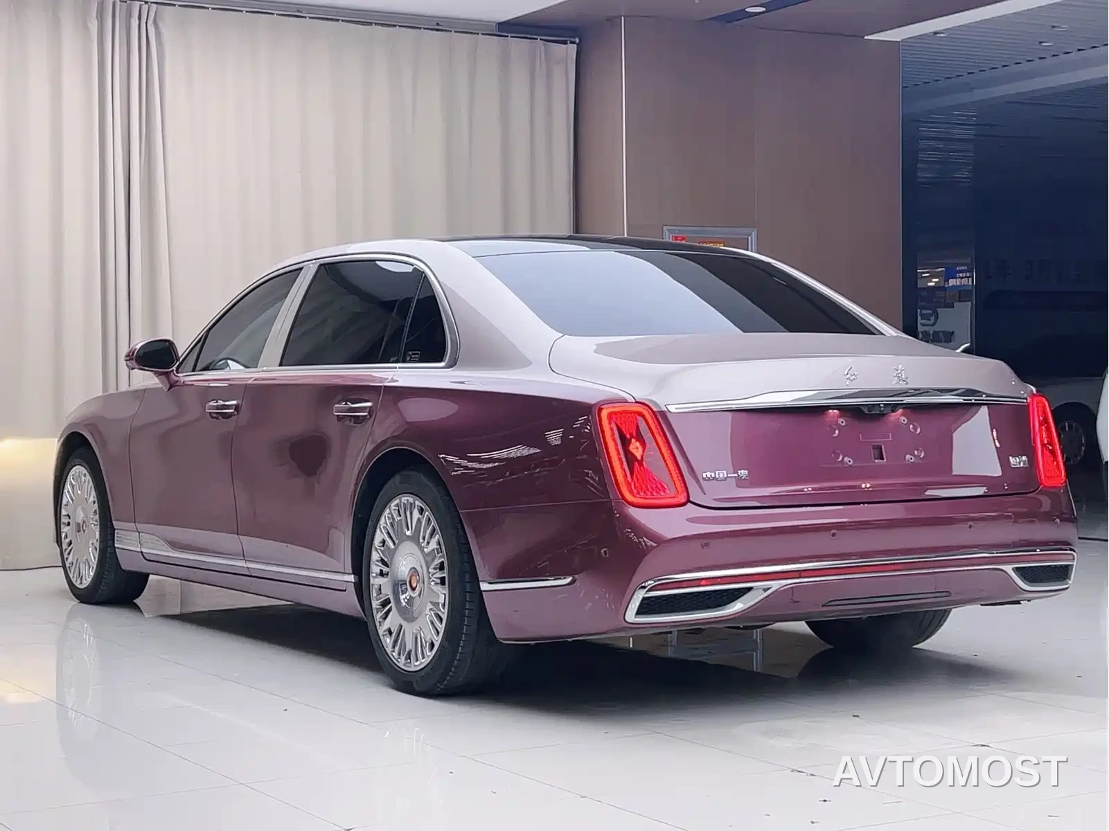 Hongqi Guoya 2024 4.0T V8 Version — фото 21