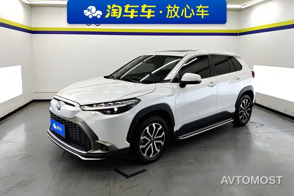 Toyota Frontlander 2023 2.0L Smart Hybrid Dual Engine Luxury Edition — фото 1