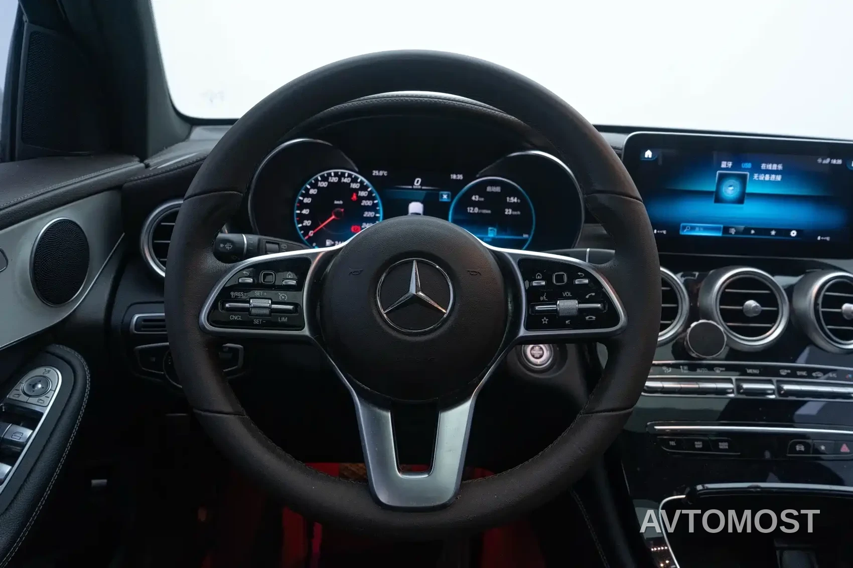 Mercedes-Benz GLC 2022 Facelift GLC 260 L 4MATIC Dynamic — фото 11
