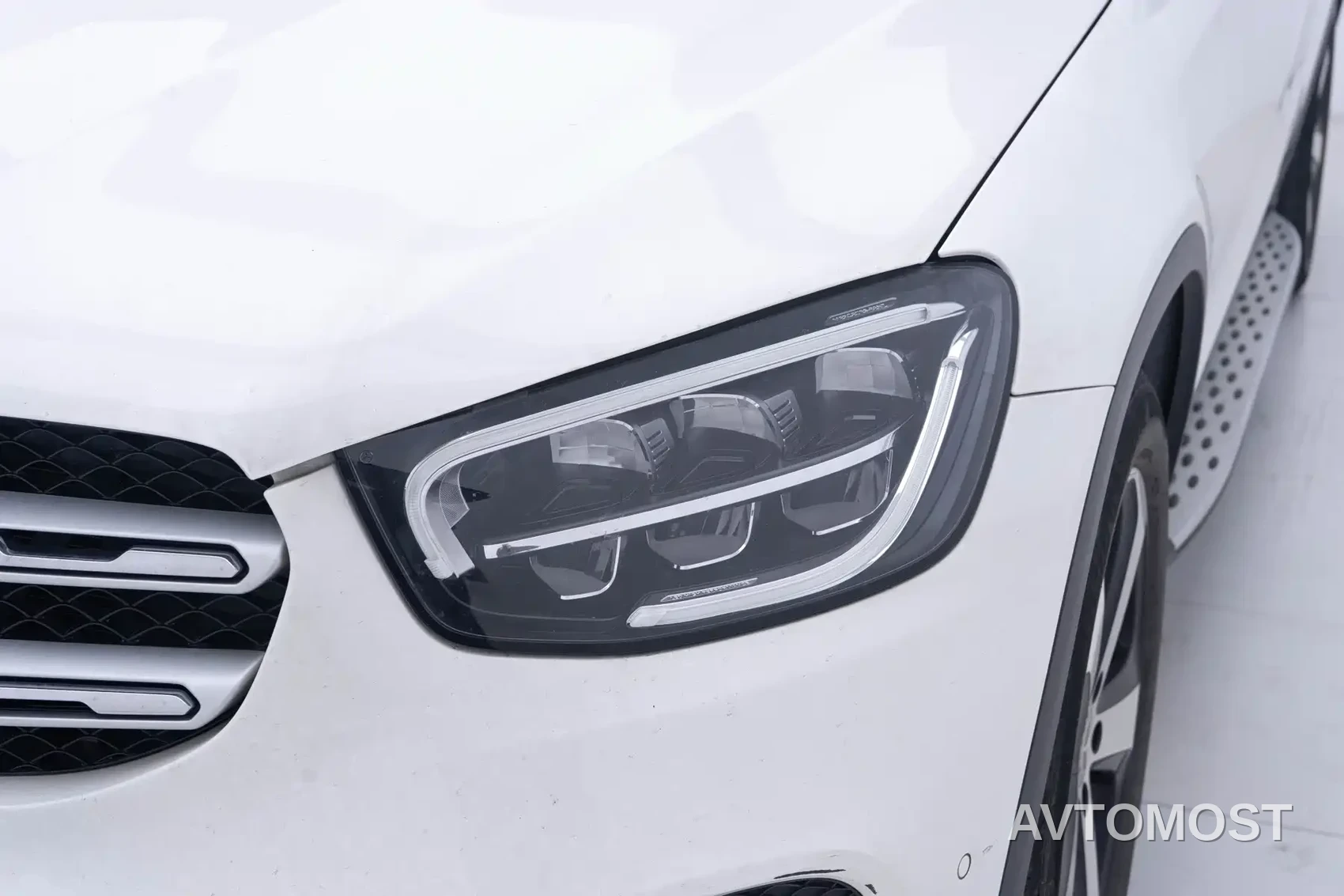 Mercedes-Benz GLC 2022 Facelift GLC 260 L 4MATIC Dynamic — фото 18