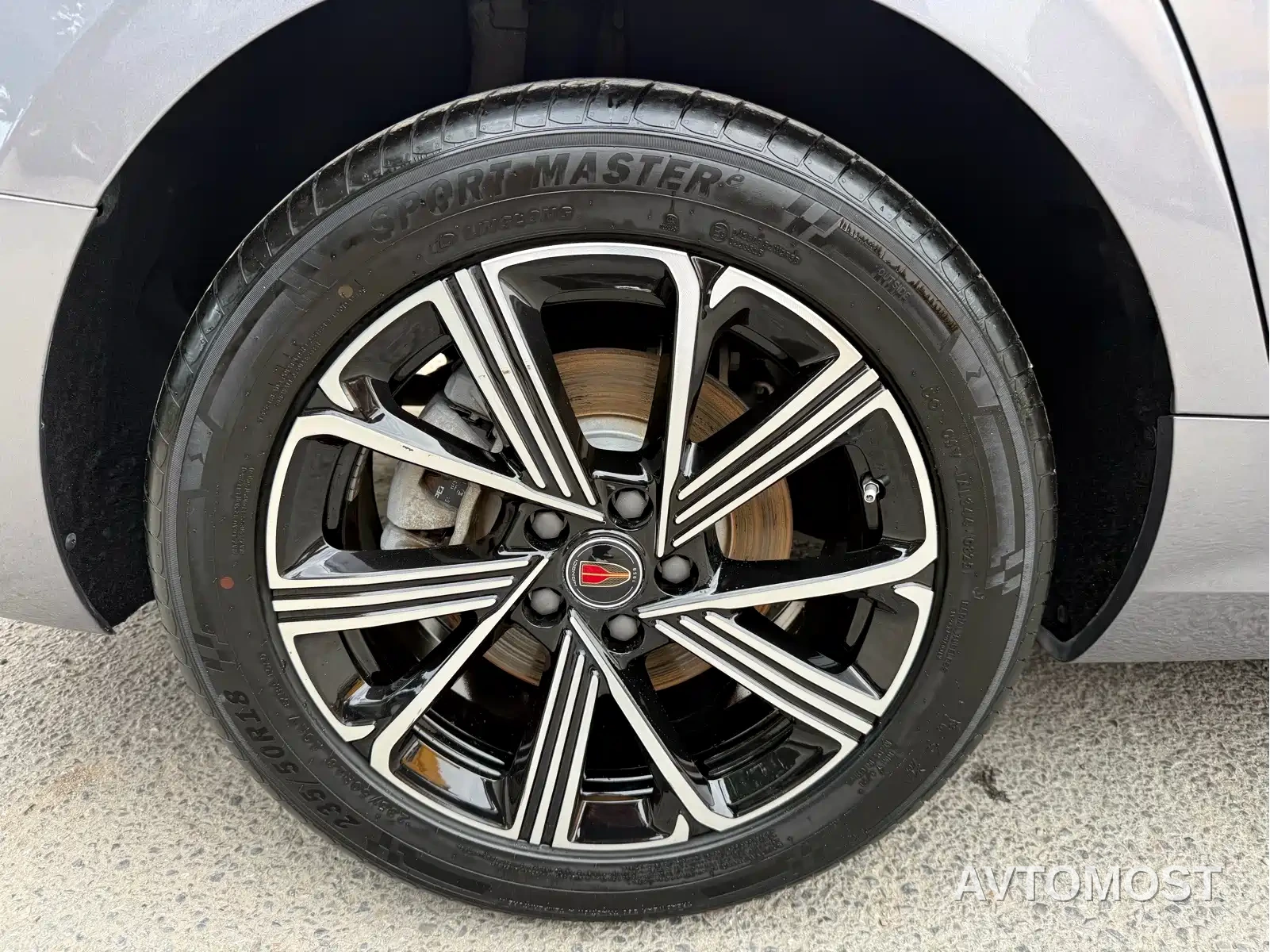 Hongqi H5 PHEV 2025 170 Super Hybrid Edition — фото 4