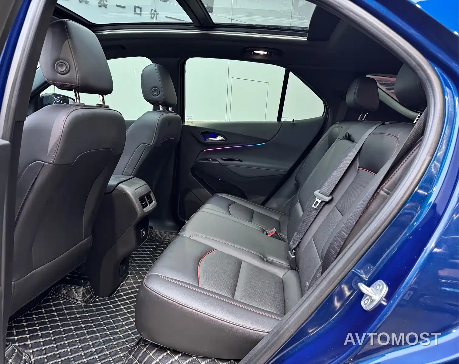 Chevrolet Equinox 2022 Mild Hybrid 550T RS 4WD Intelligent Defense Edition — фото 10