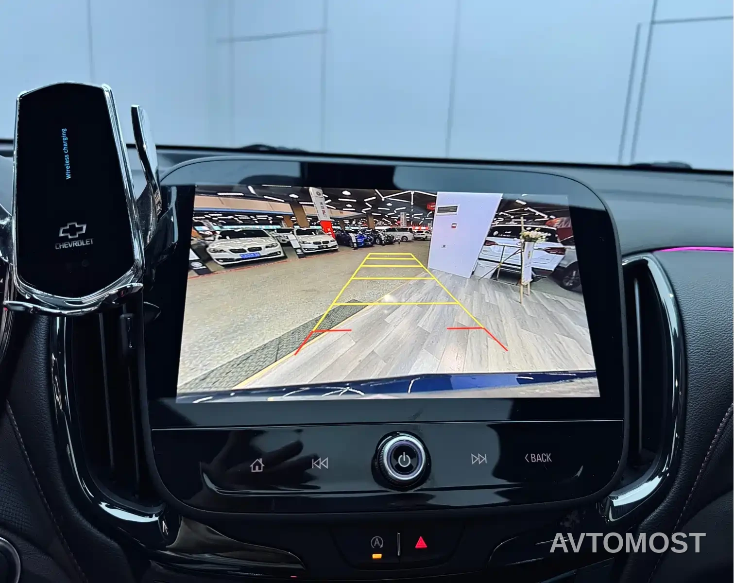 Chevrolet Equinox 2022 Mild Hybrid 550T RS 4WD Intelligent Defense Edition — фото 13