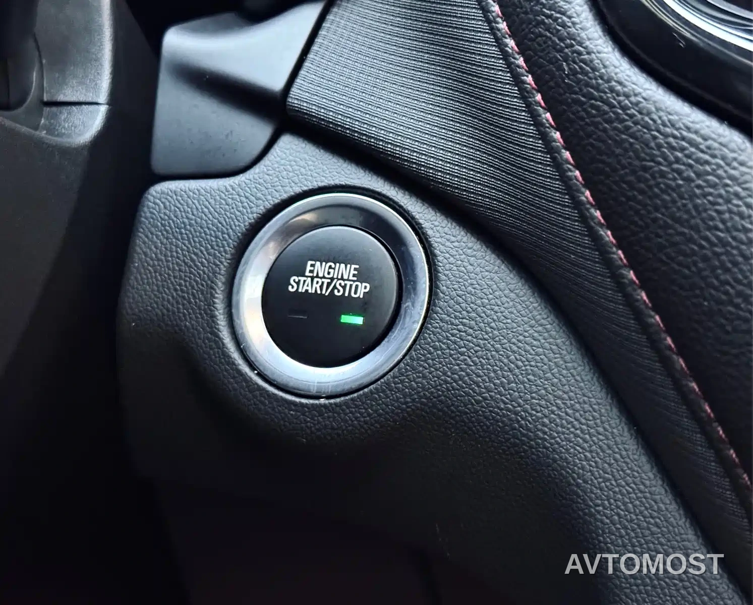Chevrolet Equinox 2022 Mild Hybrid 550T RS 4WD Intelligent Defense Edition — фото 21