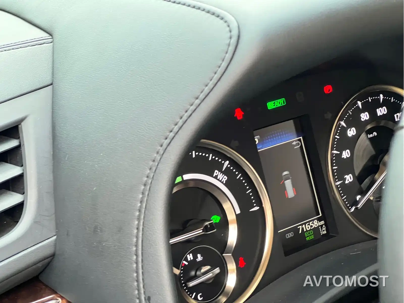 Toyota Alphard 2021 Hybrid 2.5L Luxury — фото 20