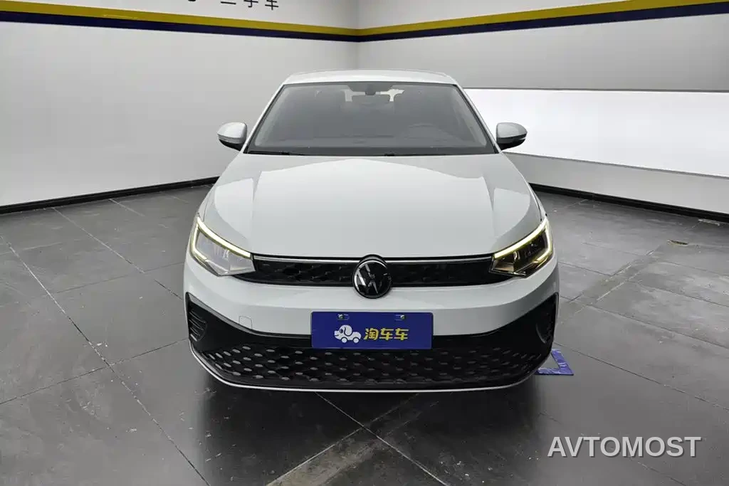 Volkswagen Lavida 2023 XRUI 1.5L Manual New Comfort Edition — фото 2