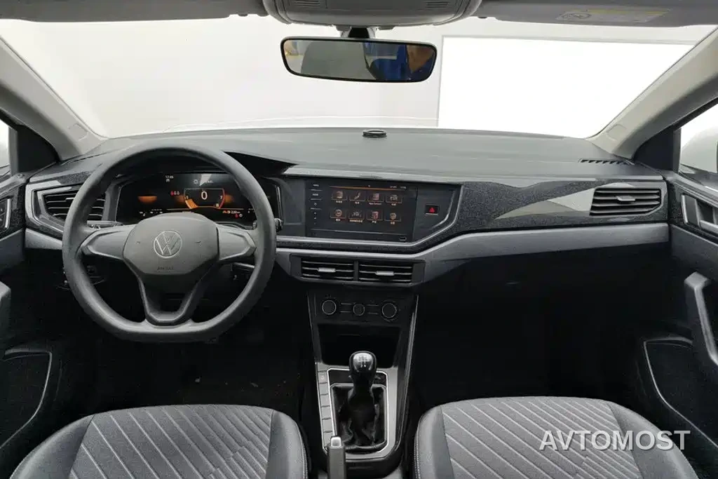Volkswagen Lavida 2023 XRUI 1.5L Manual New Comfort Edition — фото 10