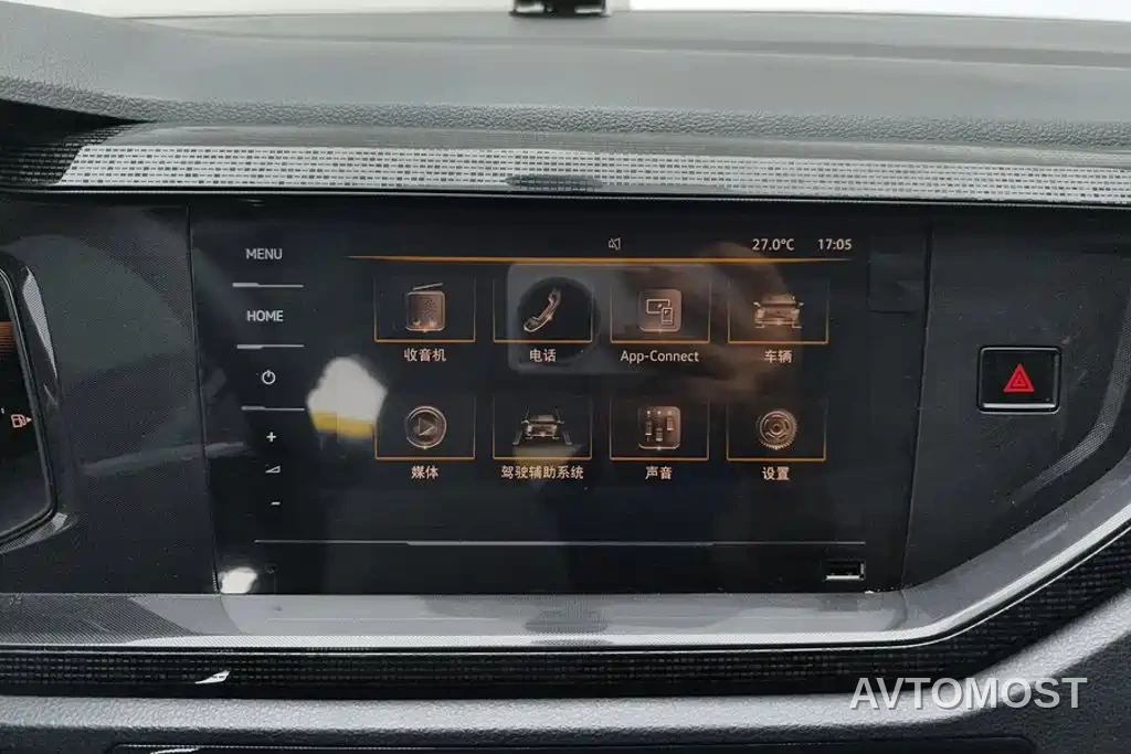 Volkswagen Lavida 2023 XRUI 1.5L Manual New Comfort Edition — фото 11
