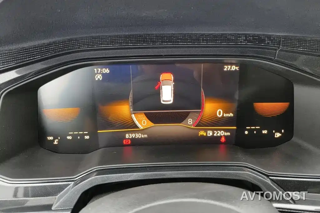 Volkswagen Lavida 2023 XRUI 1.5L Manual New Comfort Edition — фото 12