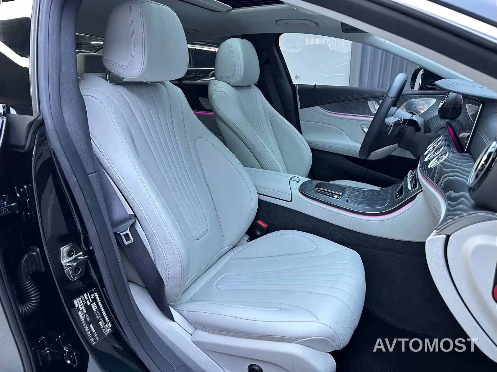 Mercedes-Benz CLS 2023 Facelift CLS 300 Luxury — фото 13