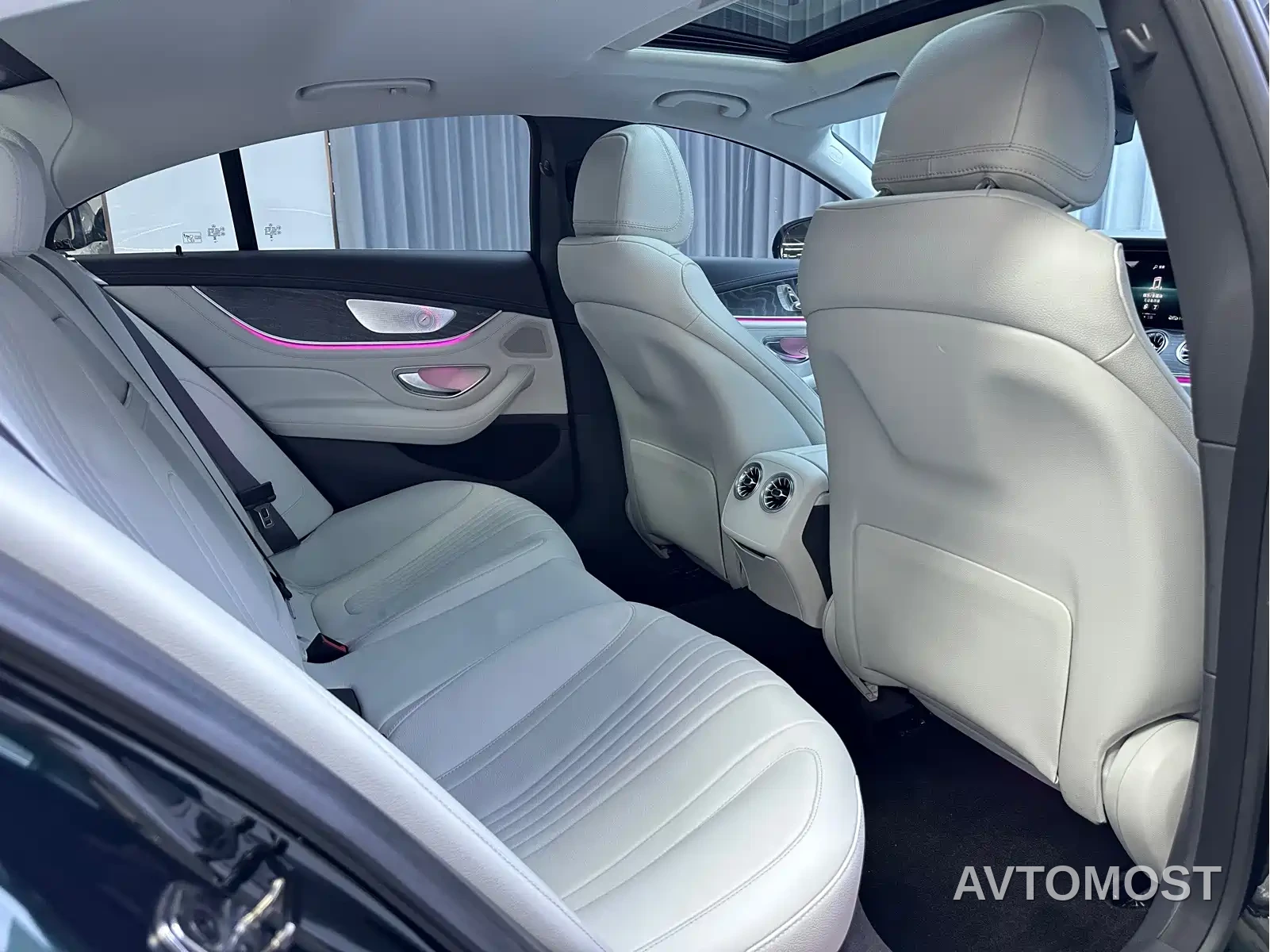 Mercedes-Benz CLS 2023 Facelift CLS 300 Luxury — фото 14