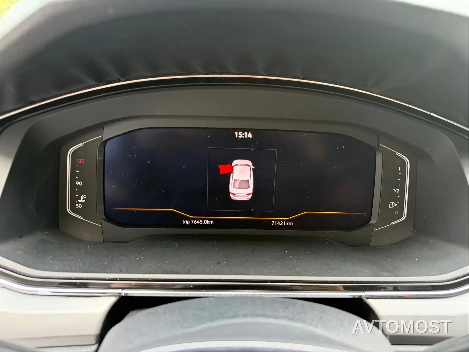 Volkswagen Lamando 2021 280TSI DSG Comfort Edition — фото 11