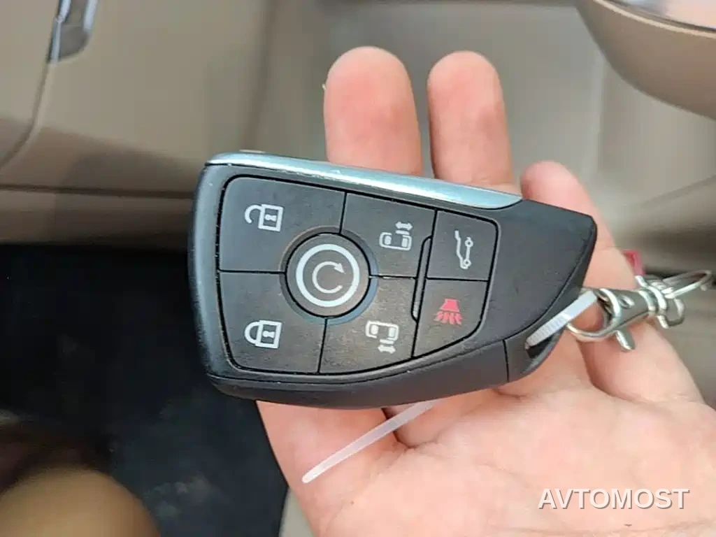 Buick Century 2023 2.0T 7-seater Premium — фото 9