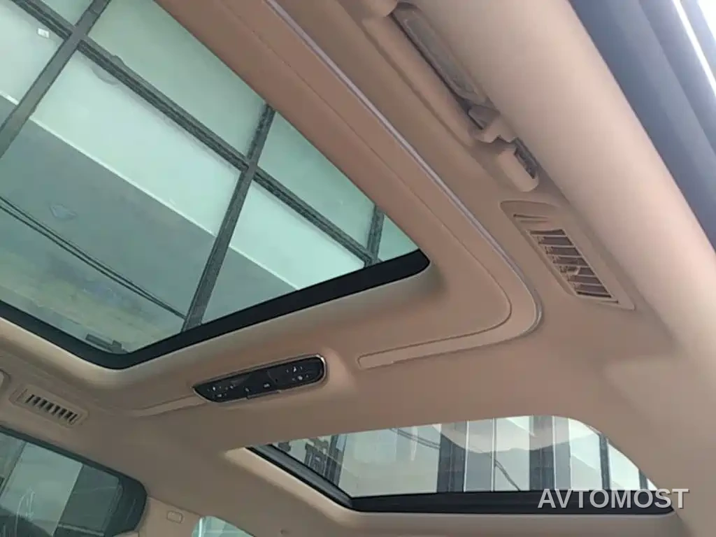 Buick Century 2023 2.0T 7-seater Premium — фото 17