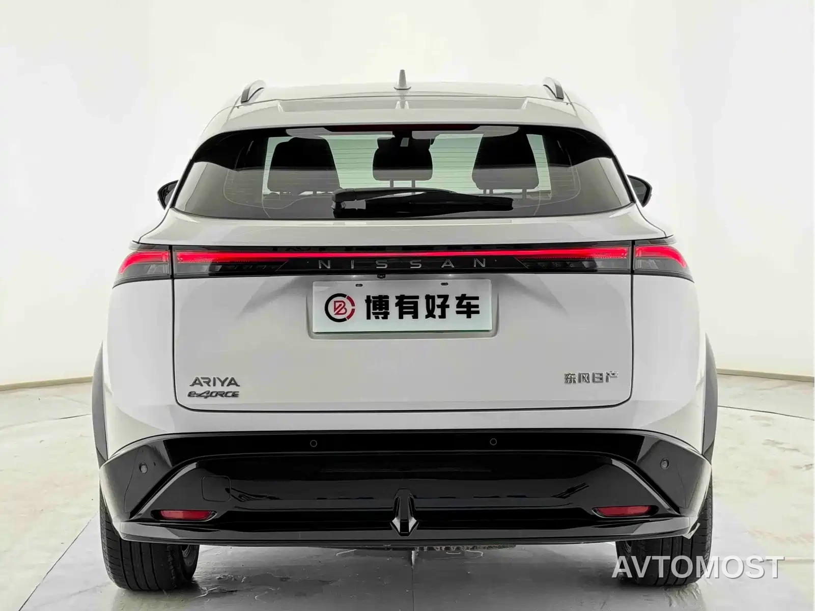 Nissan ARIYA 2022 4WD High Performance Edition — фото 11