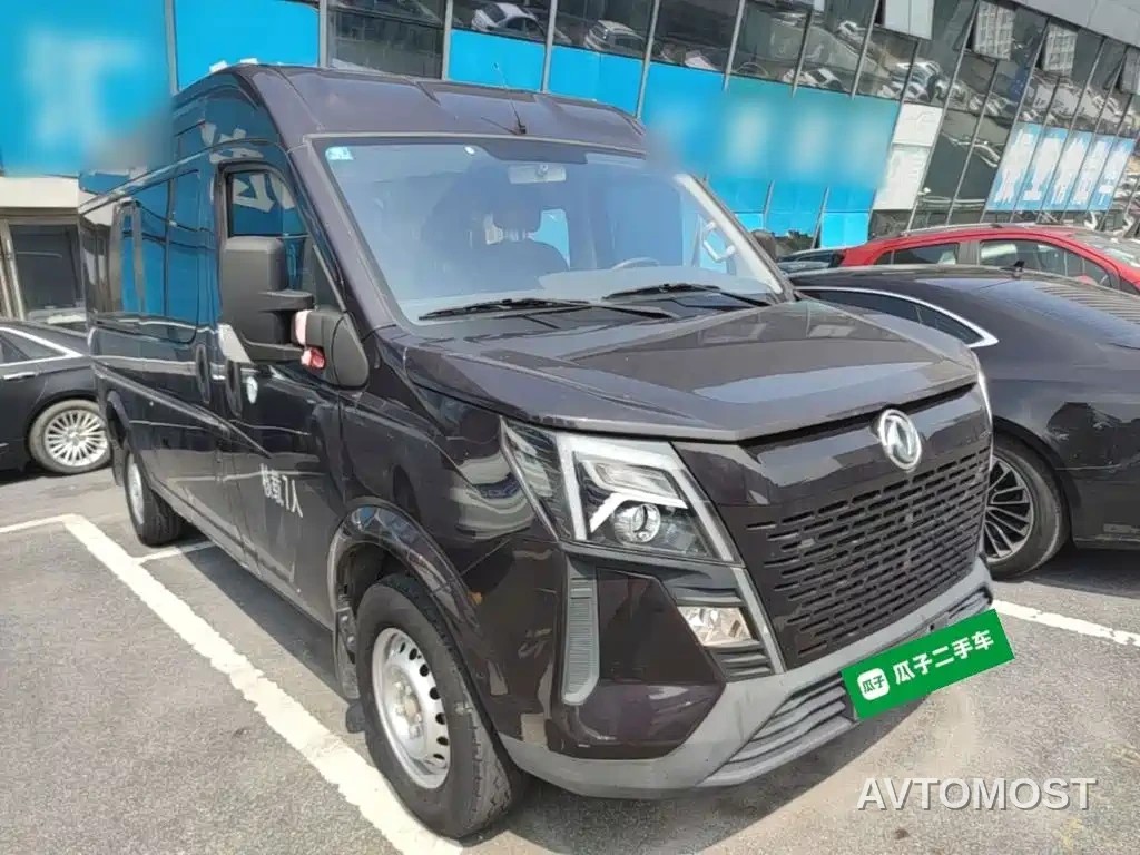 Dongfeng Yufeng 2023 V9+ 2.0T Manual FWD Multi-purpose Medium Wheelbase Medium Roof 7/8/9 Seater — фото 3