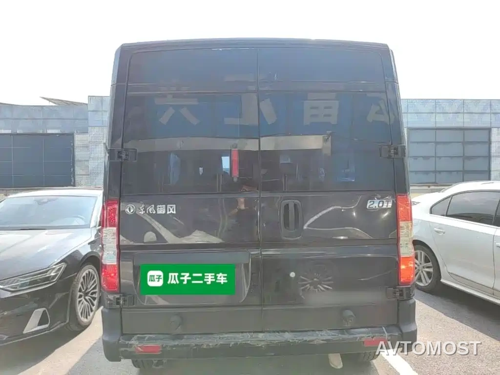 Dongfeng Yufeng 2023 V9+ 2.0T Manual FWD Multi-purpose Medium Wheelbase Medium Roof 7/8/9 Seater — фото 5
