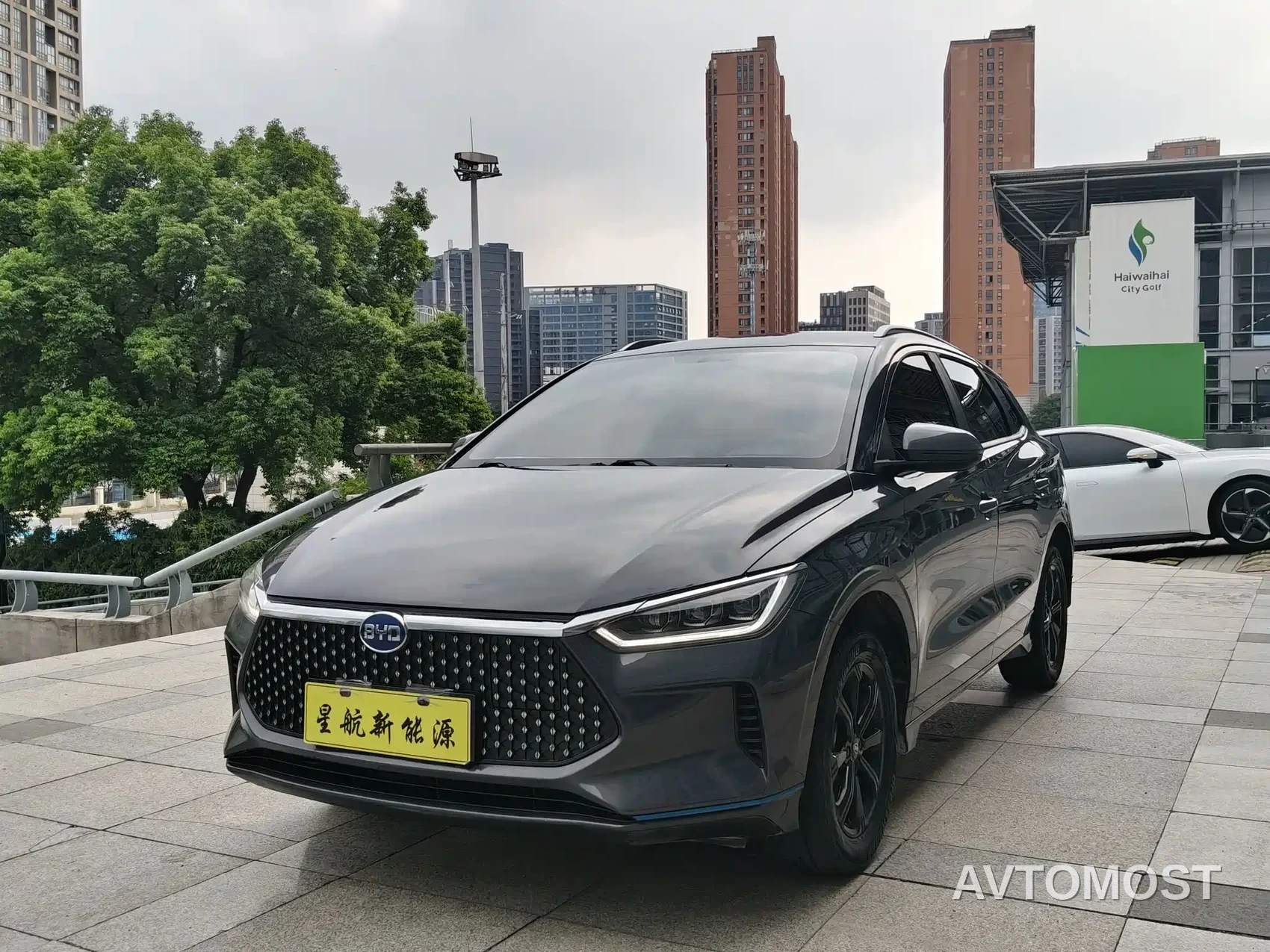 BYD e2 2020 Upgraded Standard Range Comfort — фото 1