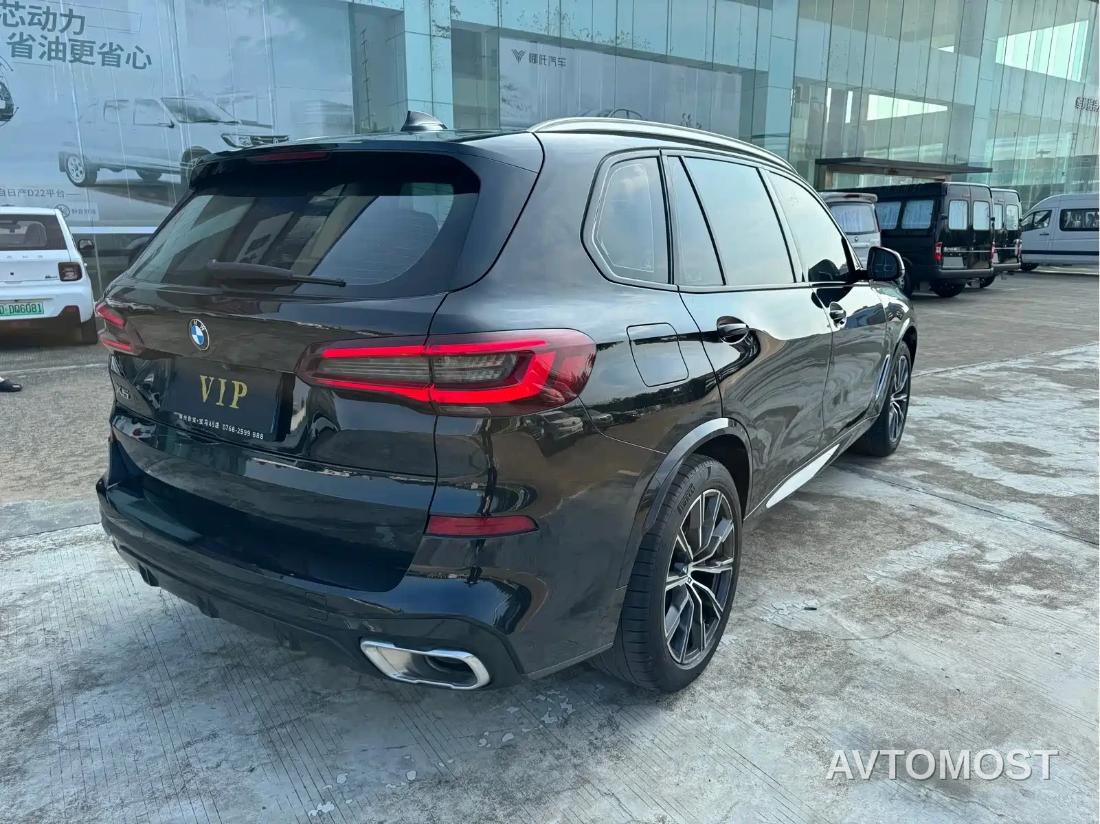 BMW X5 2022 xDrive 30Li Premium M Sport Package — фото 5