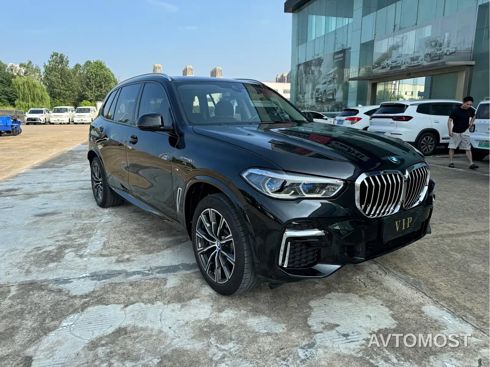 BMW X5 2022 xDrive 30Li Premium M Sport Package — фото 7