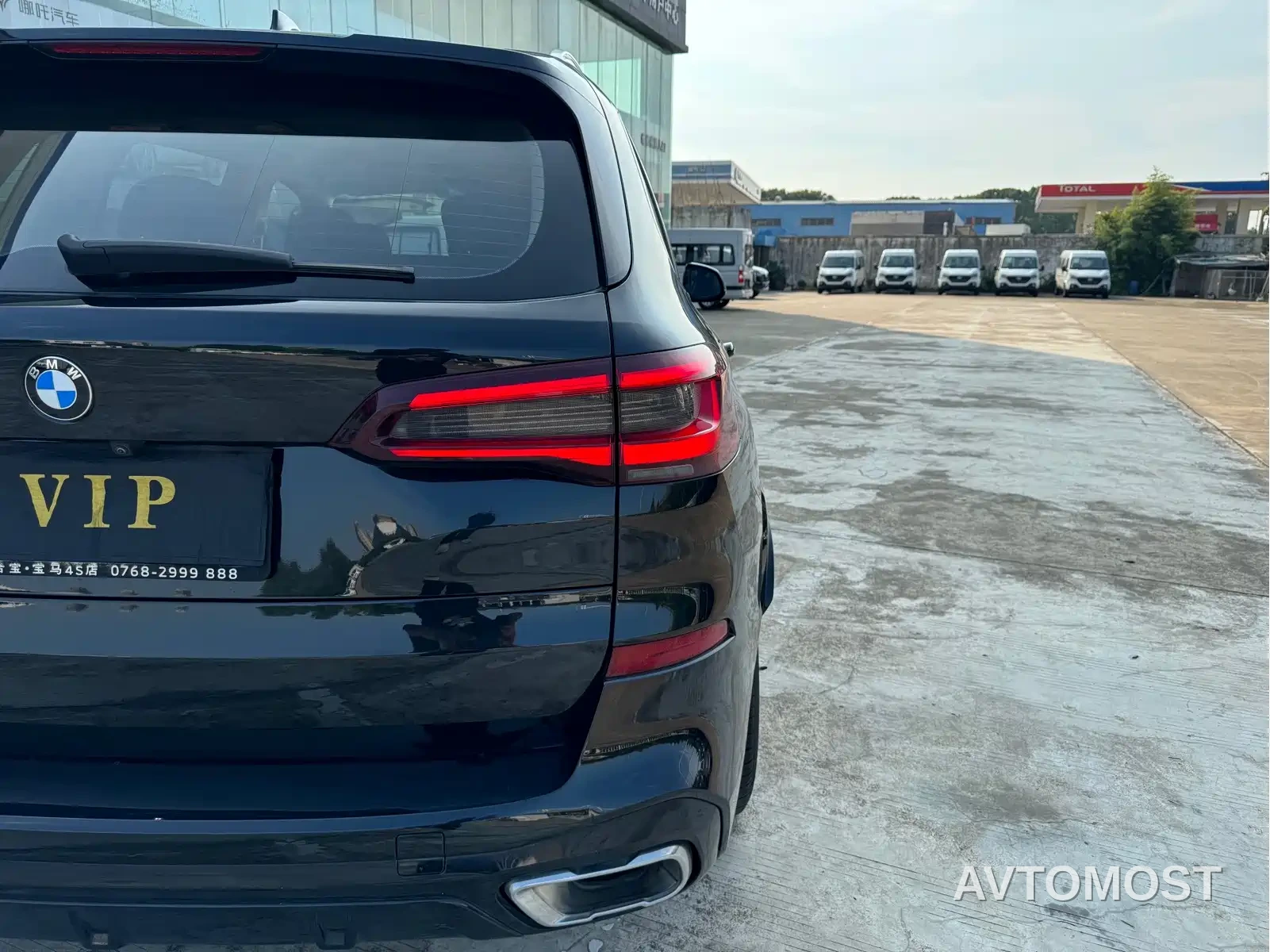 BMW X5 2022 xDrive 30Li Premium M Sport Package — фото 18