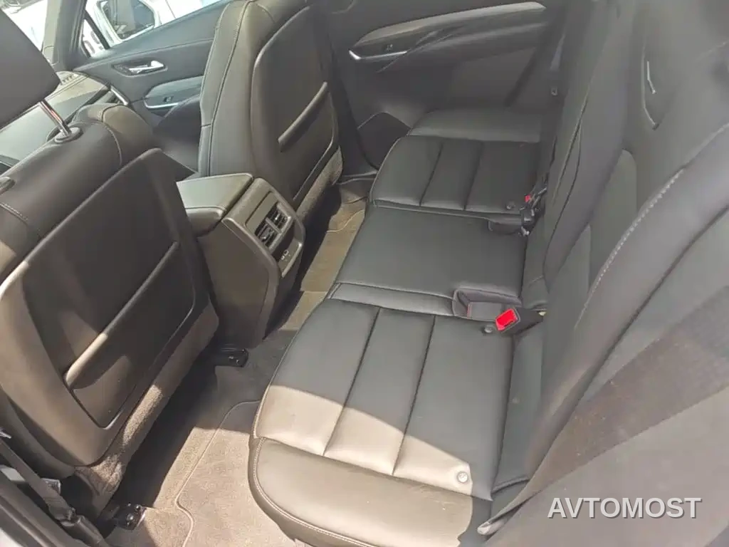 Cadillac XT4 2021 28T FWD Premium Edition — фото 13