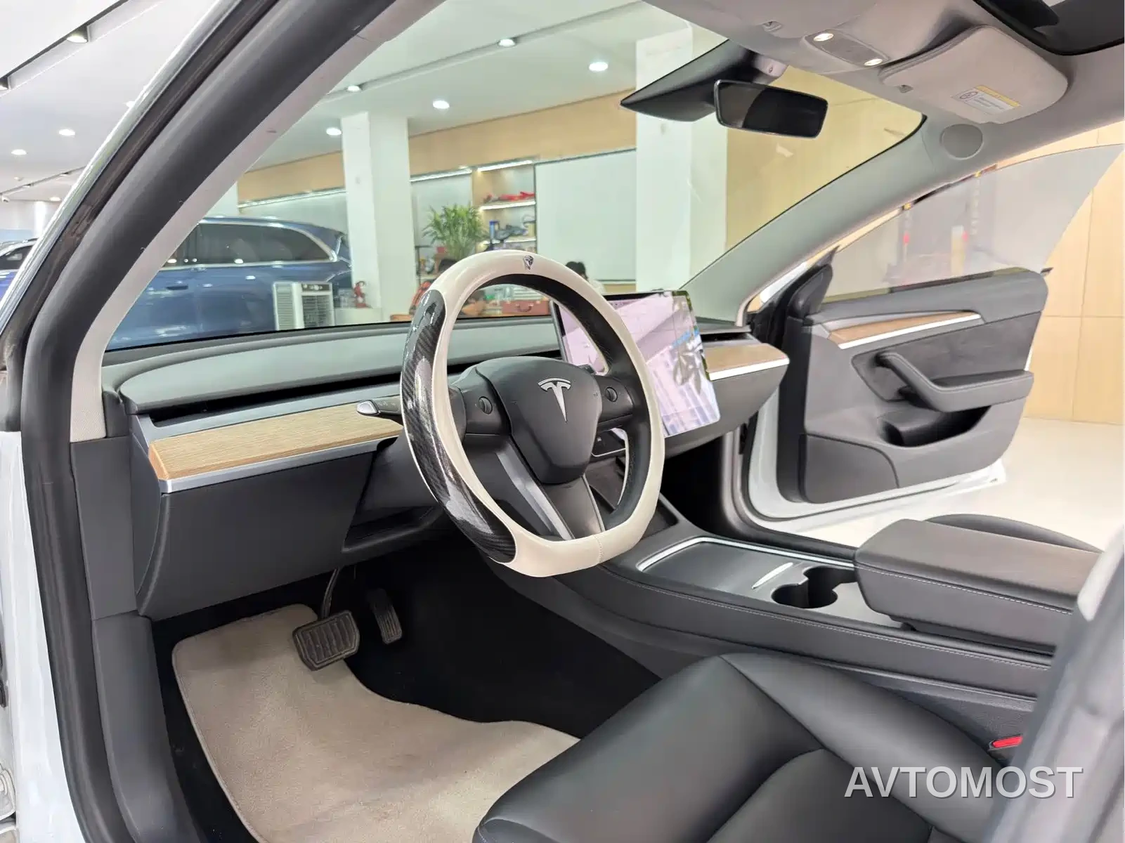 Tesla Model 3 2021 Standard Range Rear-Wheel Drive Upgrade — фото 4