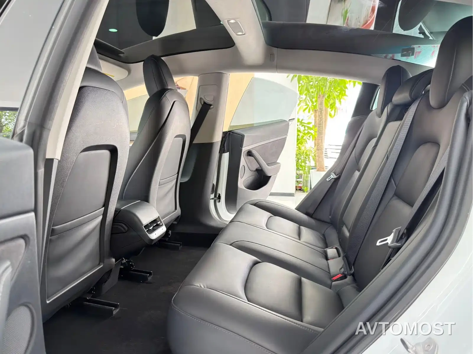 Tesla Model 3 2021 Standard Range Rear-Wheel Drive Upgrade — фото 6