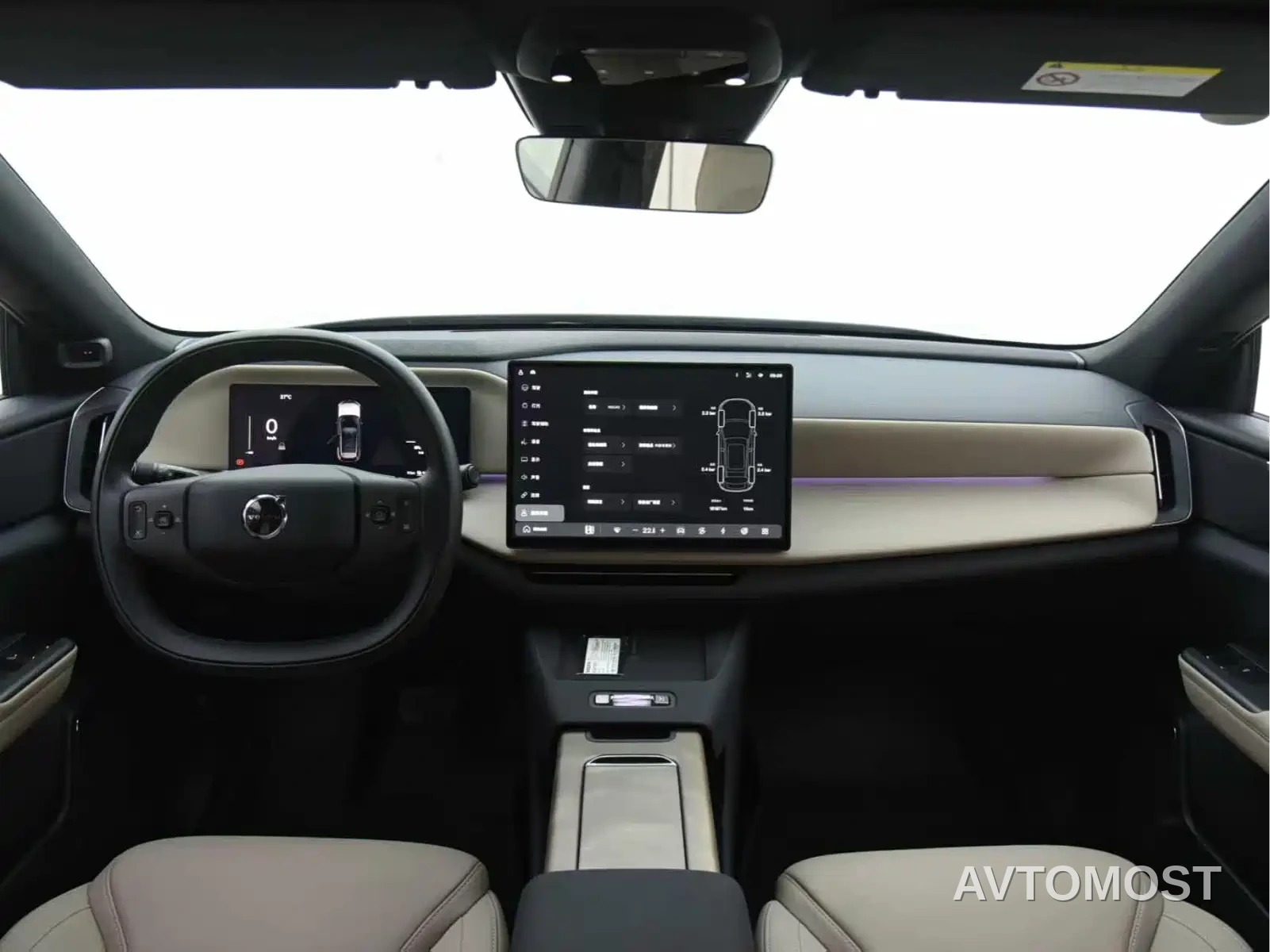 Volvo XC70 Plug-in Hybrid 2025 Standard — фото 8