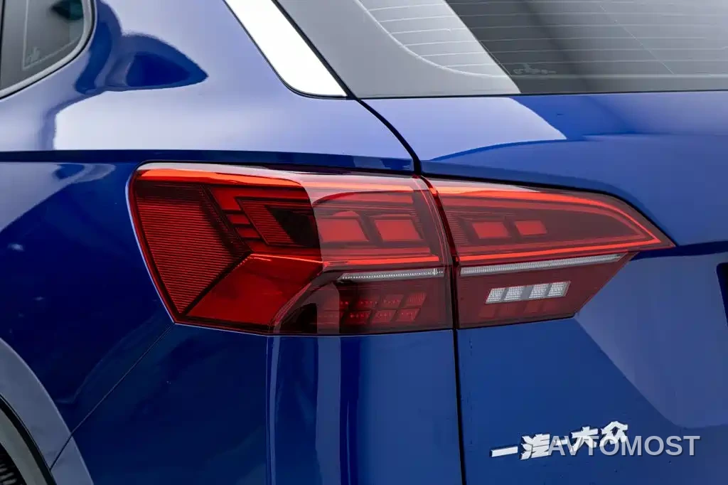 Volkswagen Tayron GTE Plug-in Hybrid 2020 Model 1.4T Luxury — фото 5
