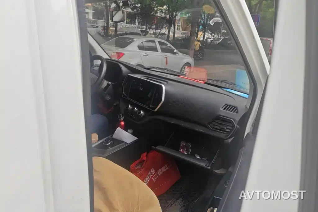 Changan Ruixing EM80 2025 Model Passenger Version Comfort Type 6-seater 300km Tailgate — фото 8