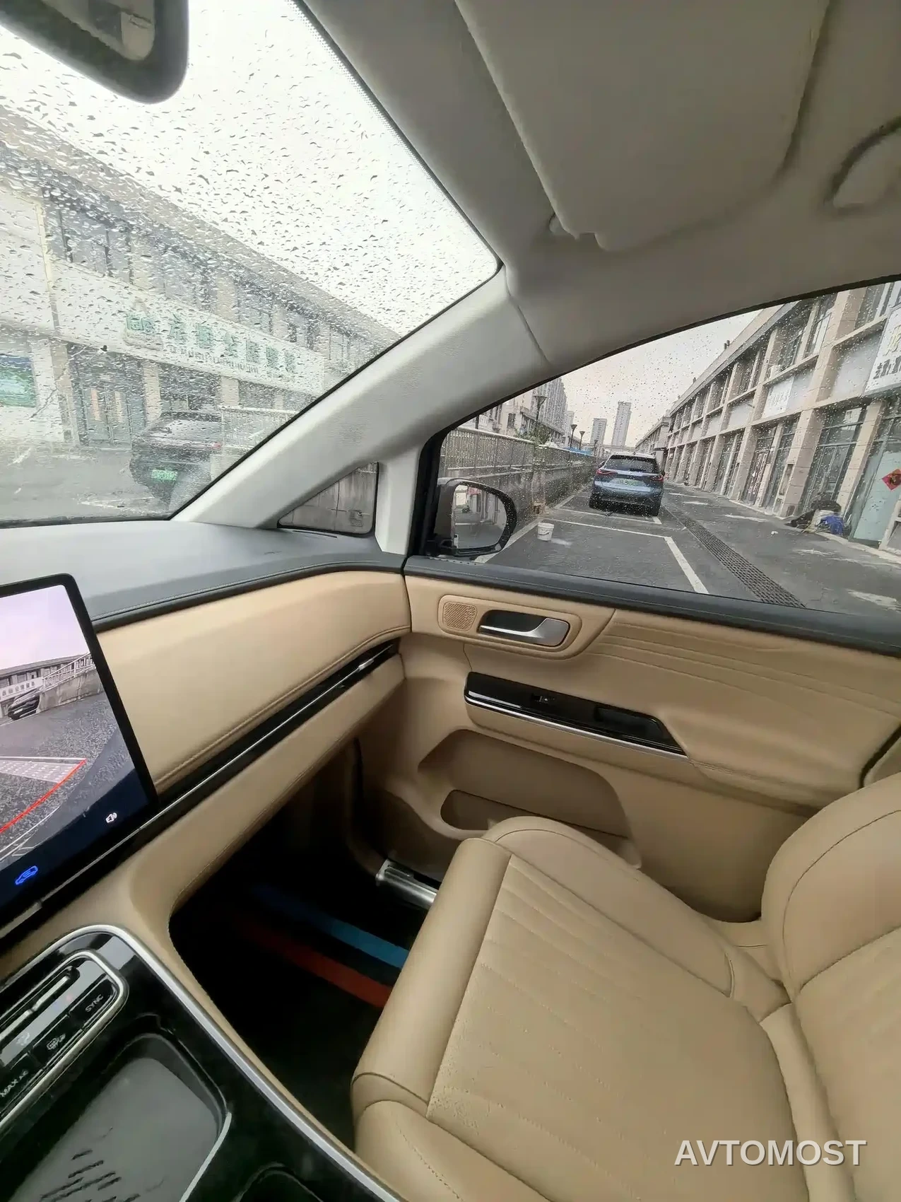 JAC Refine RF8 PHEV 2024 HarmonyOS Edition 1.5T 150KM Flagship (LFP) — фото 10