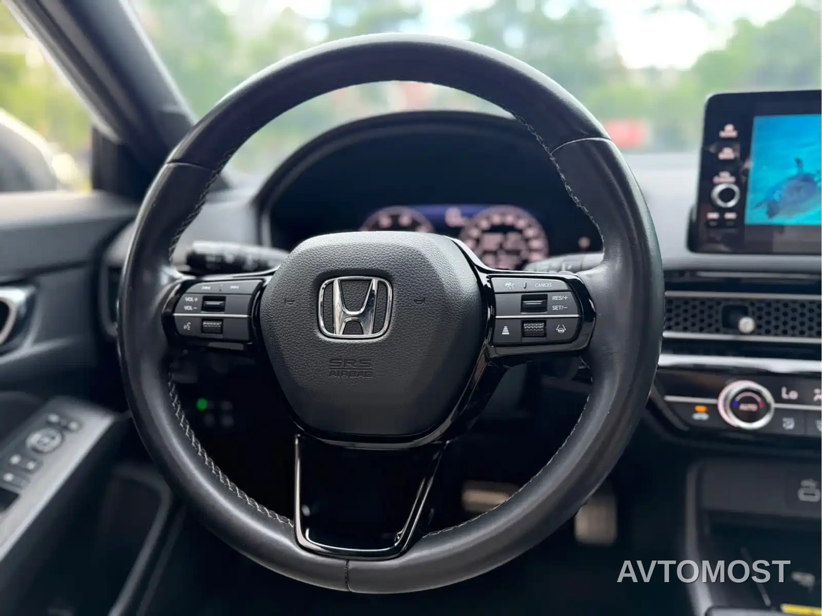 Honda Civic 2023 2.0L e:HEV Sharp Edition — фото 10