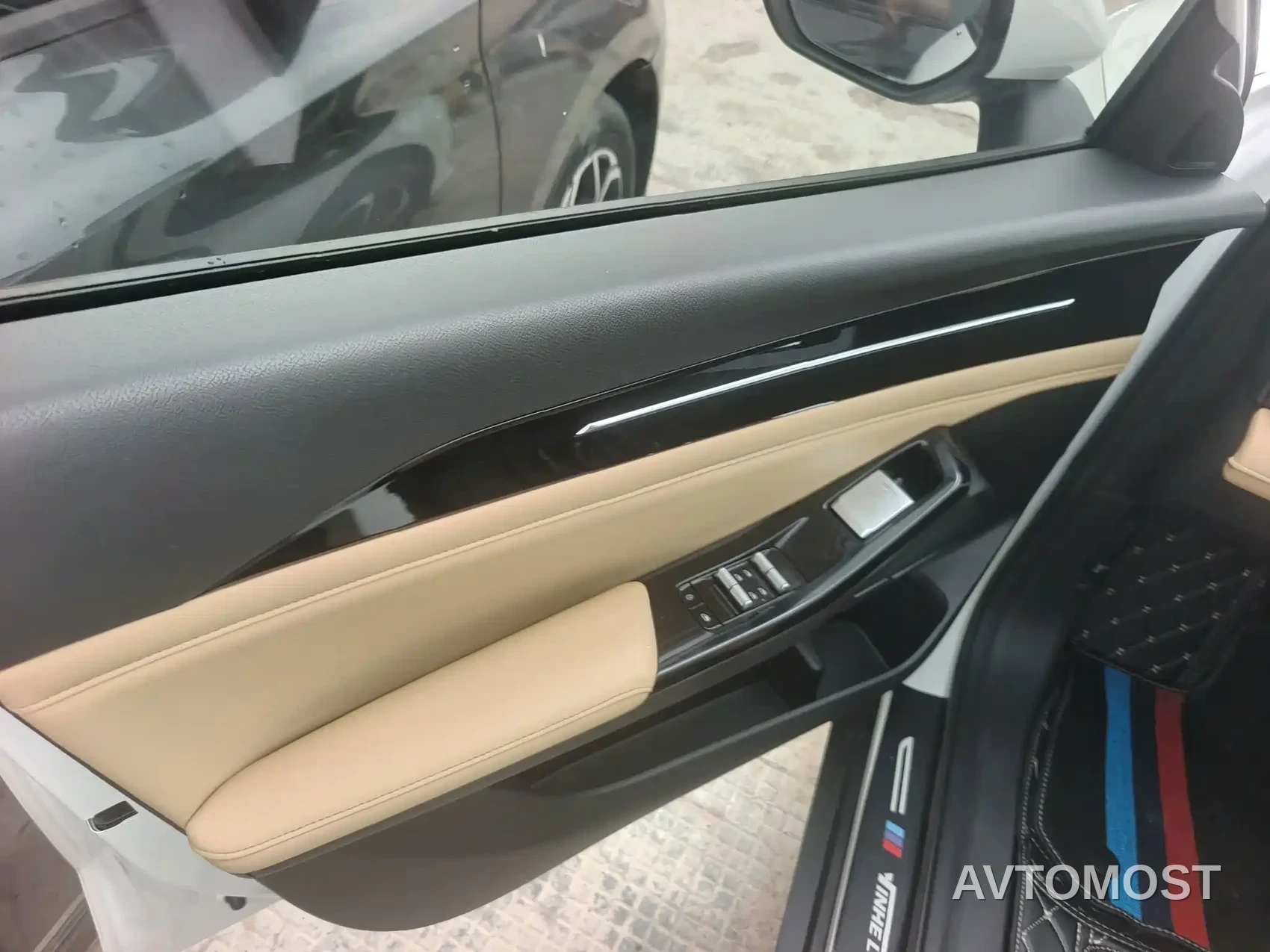 Geely Galaxy L6 2024 60km PLUS Soaring Dragon Edition — фото 5
