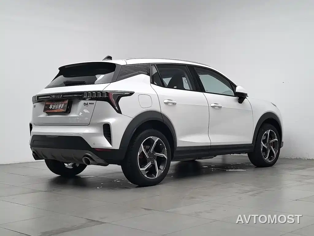 Lynk & Co 06 EM-P 2022 PHEV 84KM Range Pro — фото 1