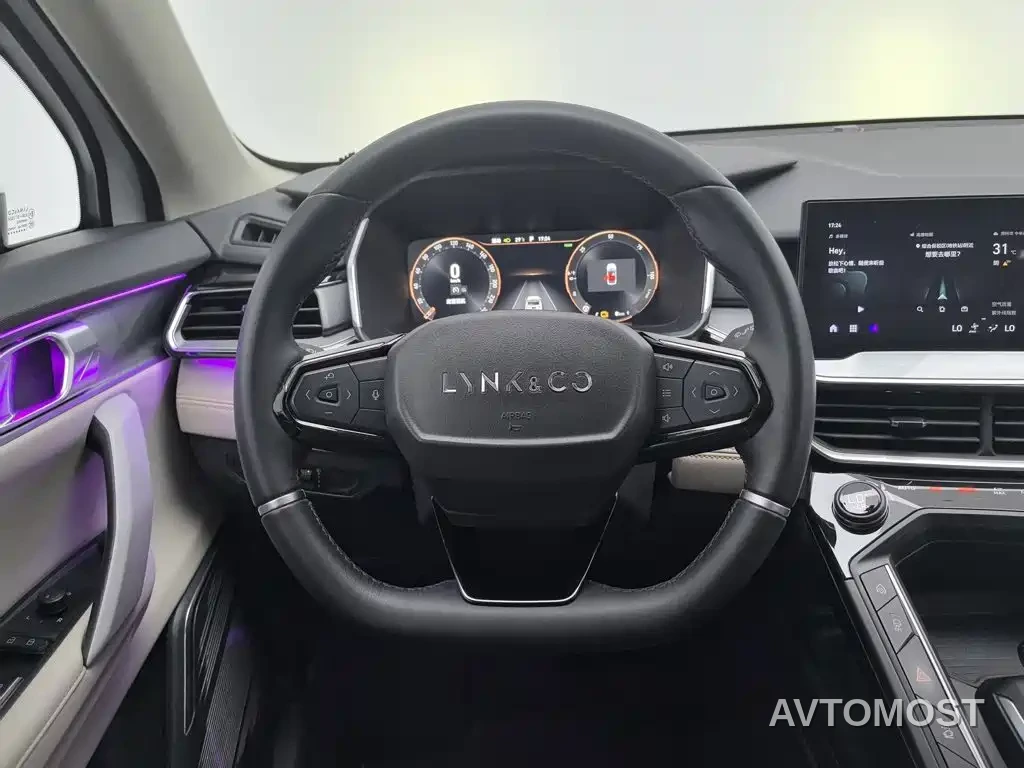 Lynk & Co 06 EM-P 2022 PHEV 84KM Range Pro — фото 10