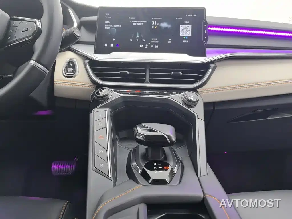 Lynk & Co 06 EM-P 2022 PHEV 84KM Range Pro — фото 11