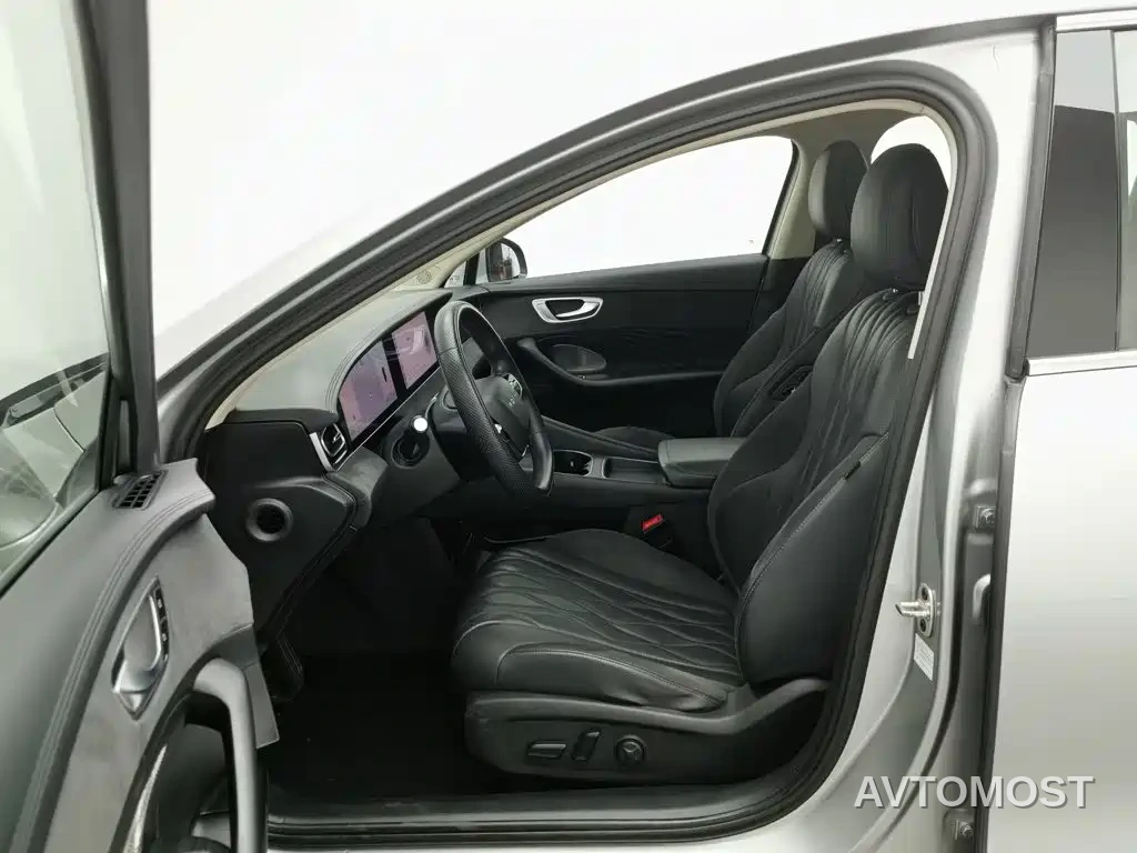 Roewe D7 2023 DMH 125km Flagship Edition — фото 9
