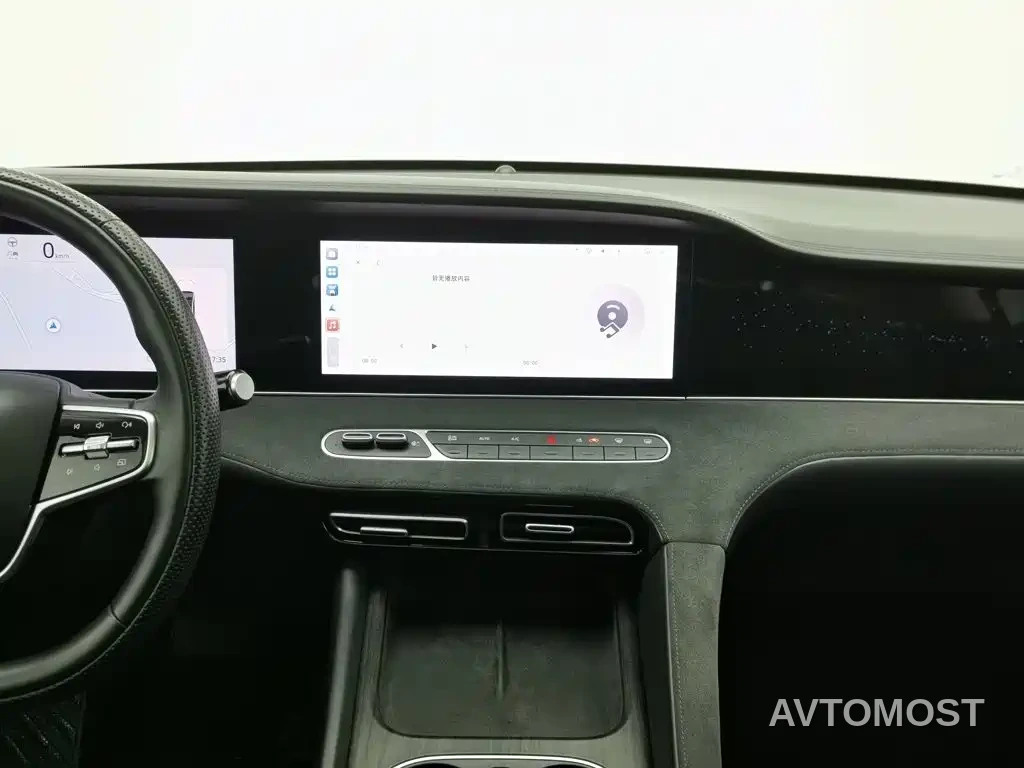 Roewe D7 2023 DMH 125km Flagship Edition — фото 11
