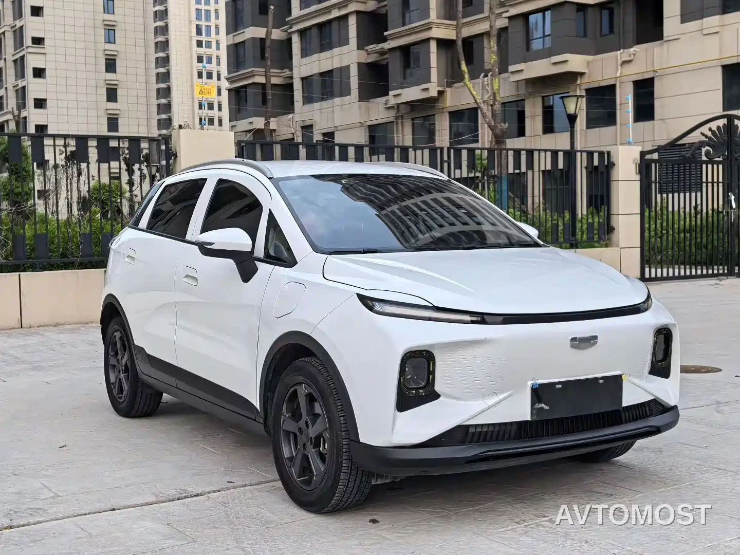 Geely Geometry E Firefly 2022 320KM Well-behaved Tiger 4-seater — фото 3