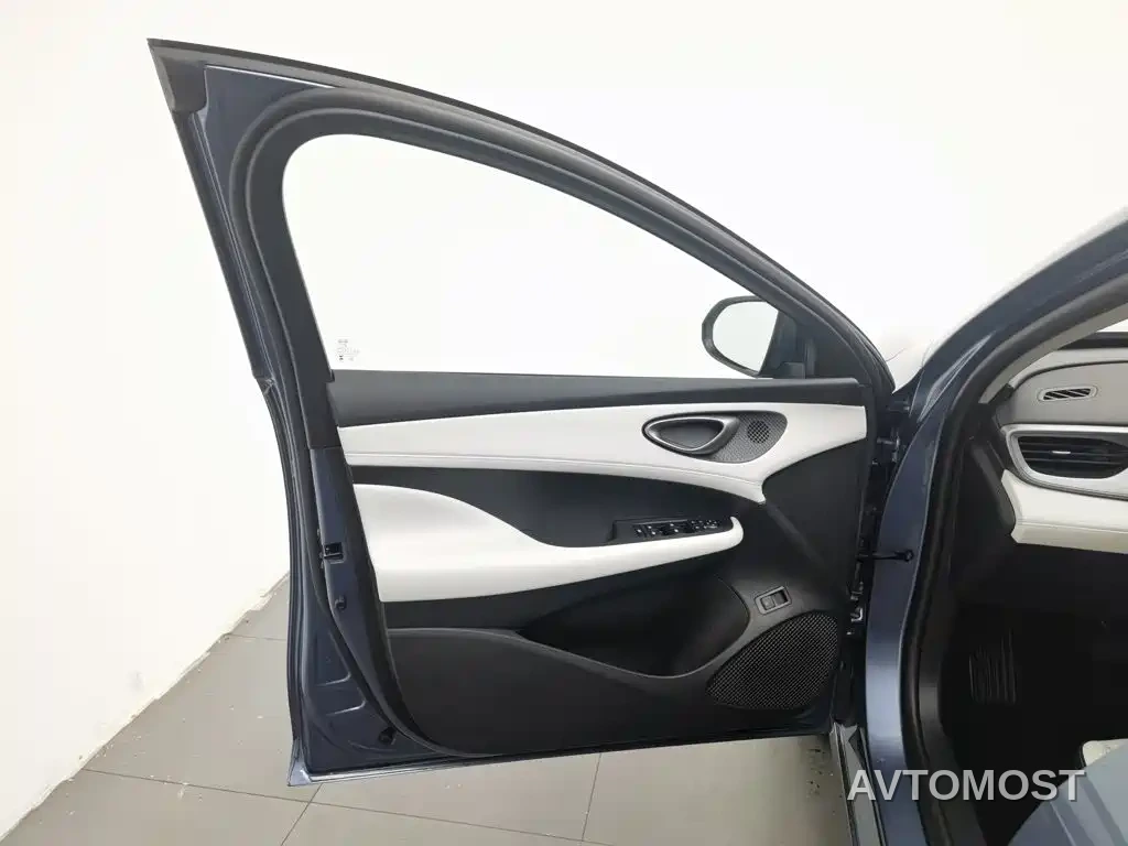 BYD Hai Bao 05 DM-i 2025 DM-i Smart Drive Edition 55KM Luxury — фото 7