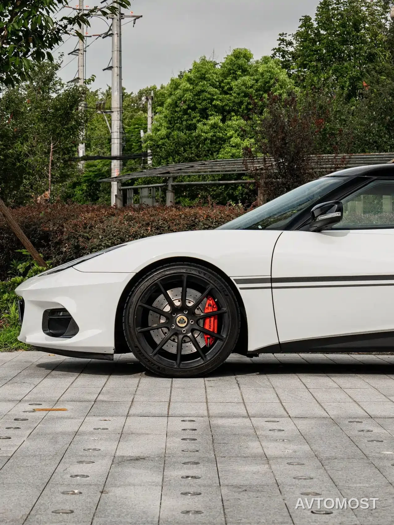 Lotus Cars Evora 2019 GT410 Sport — фото 5