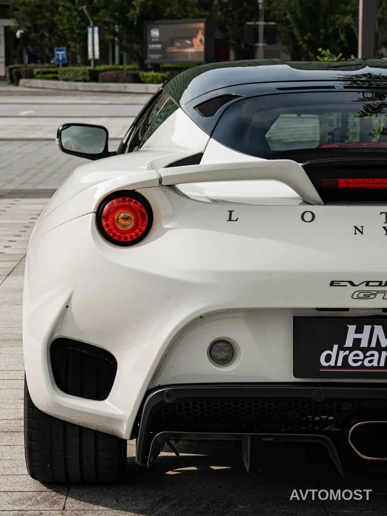 Lotus Cars Evora 2019 GT410 Sport — фото 9