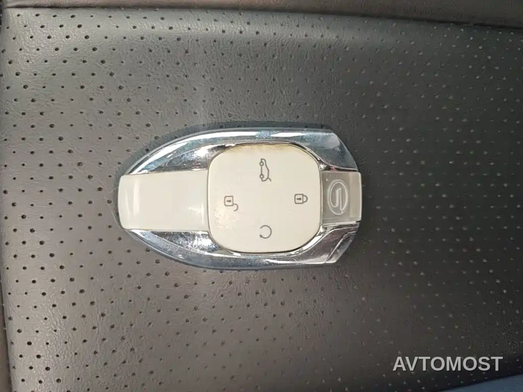 GAC Trumpchi GS3 2023 Shadow Speed 270T R-STYLE — фото 8
